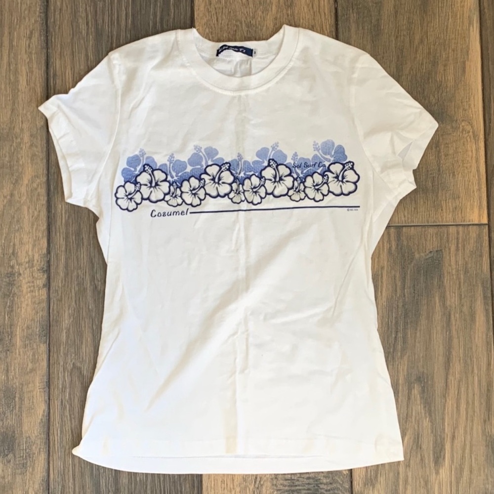 Women's White and Blue Floral Tee